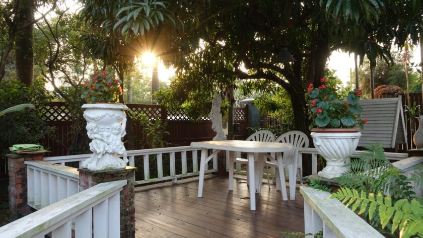 bygga altan vid huset