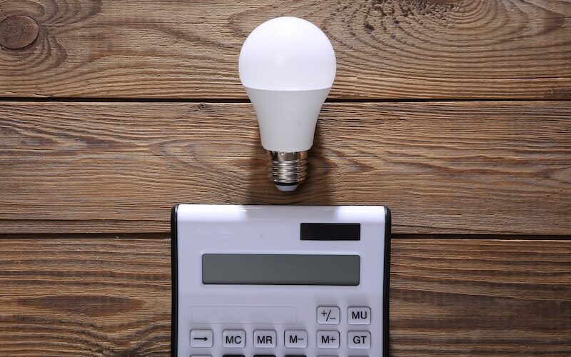 Glödlampa och kalkylator